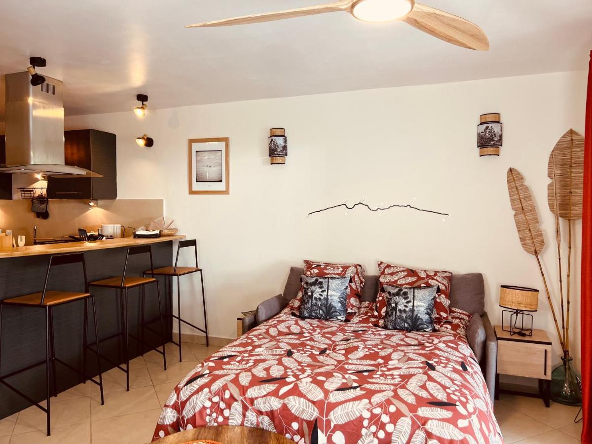 Cosy Letchis Apartment Saint Pierre Exterior photo